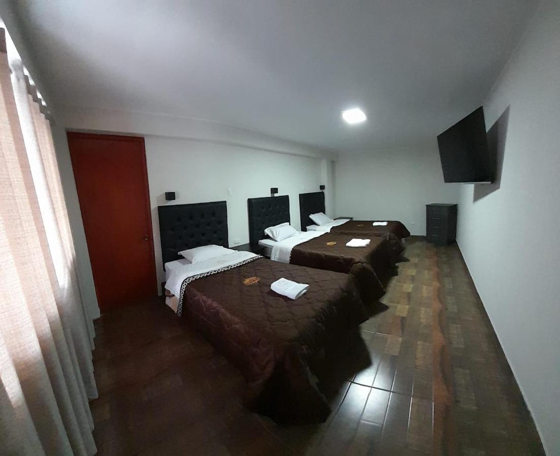 צ'ורין Ronald Hotel מראה חיצוני תמונה